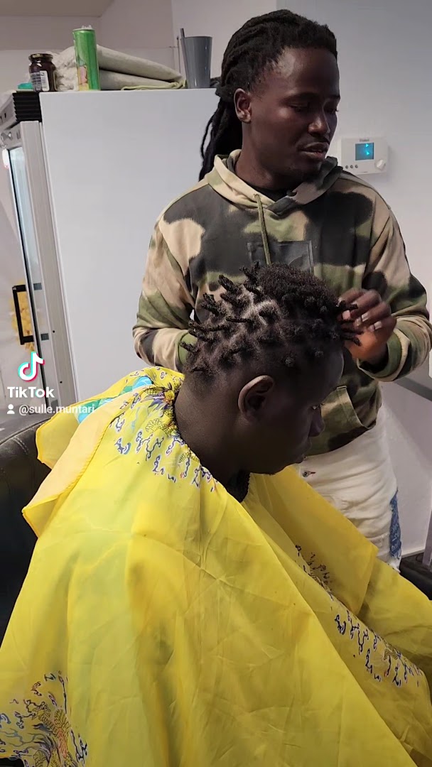 Affro Barber Sulle 1